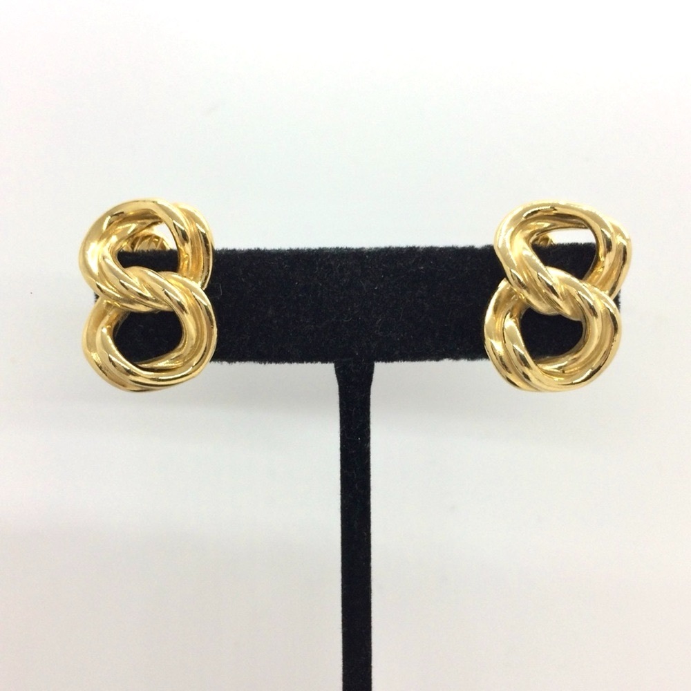 VINTAGE 80S 90S TRIFARI GOLD TONE CHAIN CLIP-ON EARRINGS MINIMALIST MOBWIFE